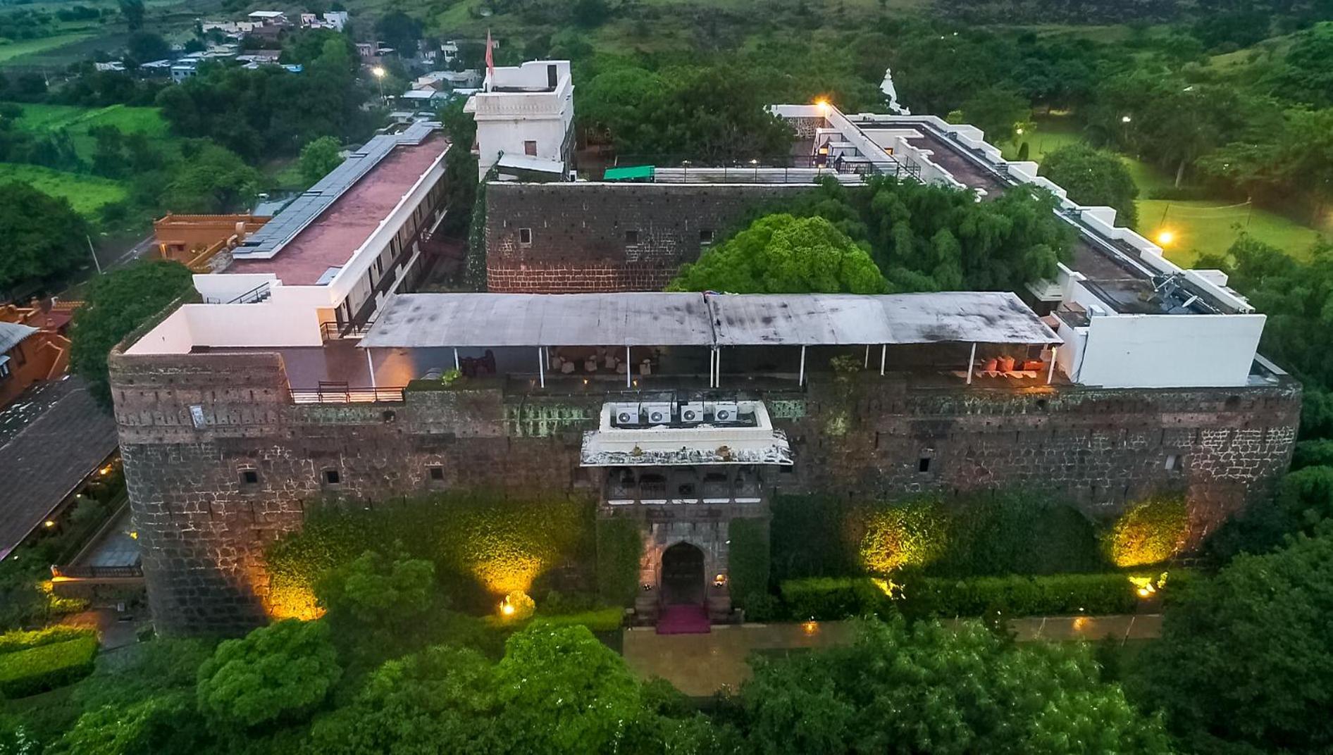 Fort Jadhavgadh -A Gadh Heritage Hotel Sasvad Luaran gambar