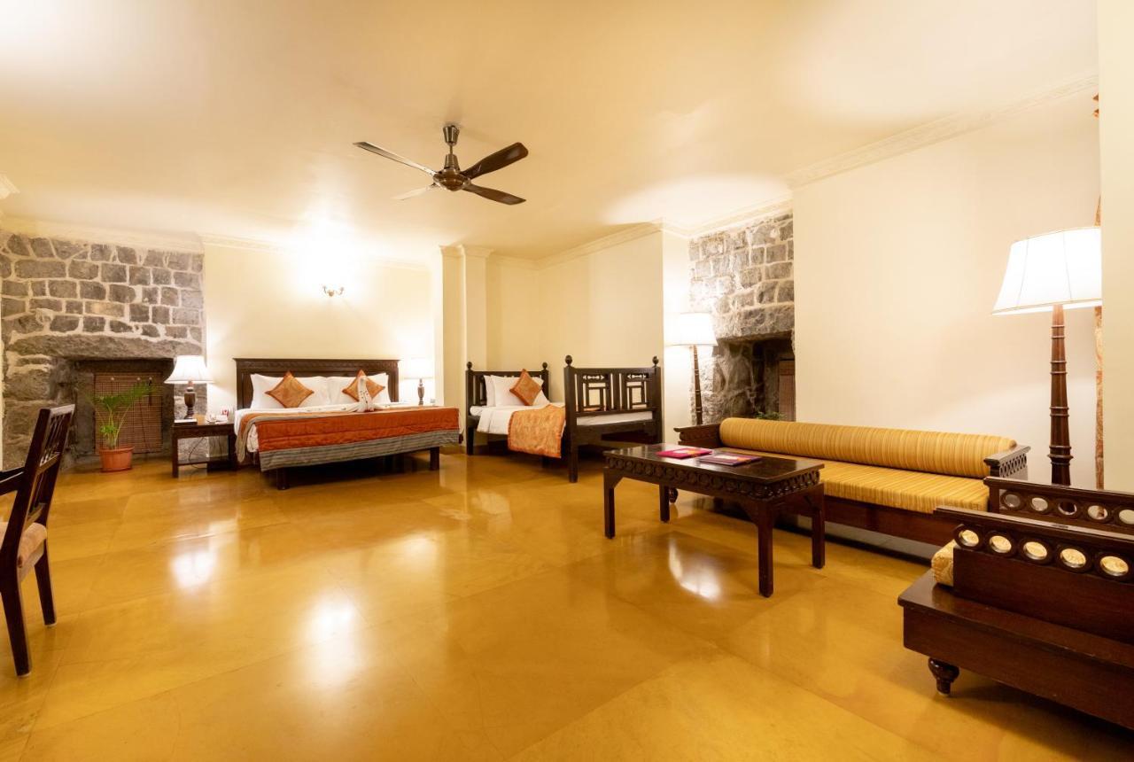 Fort Jadhavgadh -A Gadh Heritage Hotel Sasvad Luaran gambar