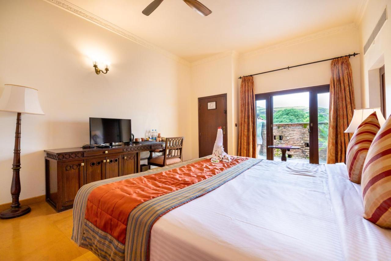 Fort Jadhavgadh -A Gadh Heritage Hotel Sasvad Luaran gambar