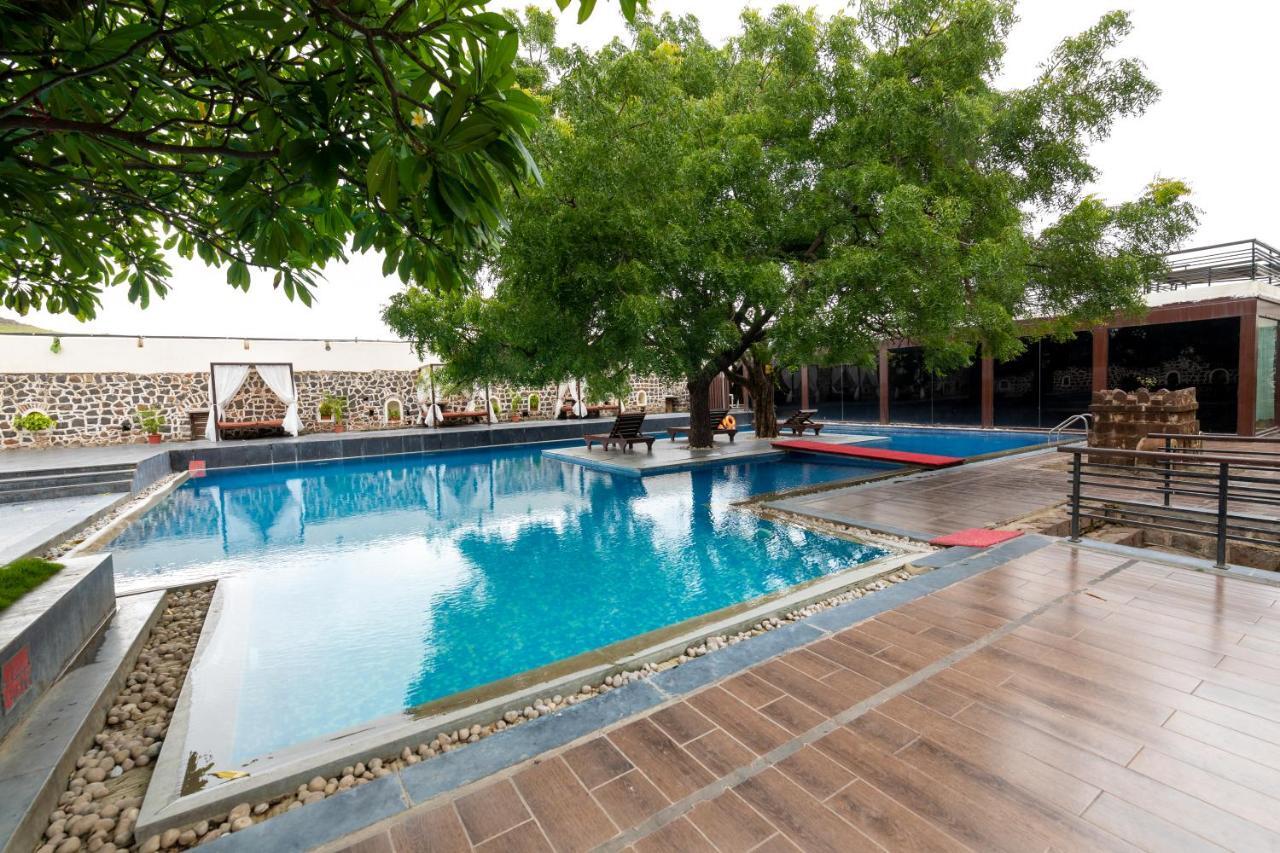 Fort Jadhavgadh -A Gadh Heritage Hotel Sasvad Luaran gambar
