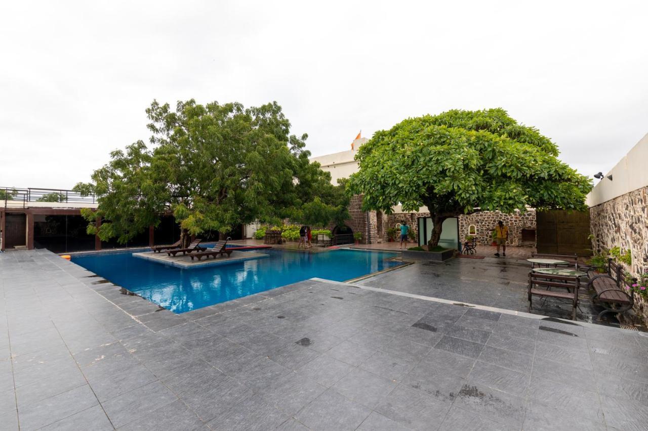 Fort Jadhavgadh -A Gadh Heritage Hotel Sasvad Luaran gambar