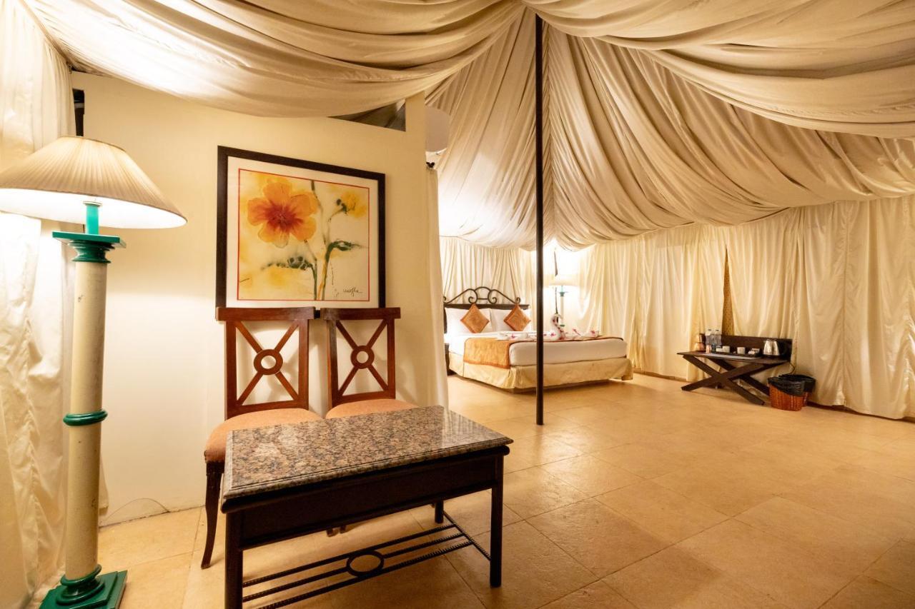 Fort Jadhavgadh -A Gadh Heritage Hotel Sasvad Luaran gambar
