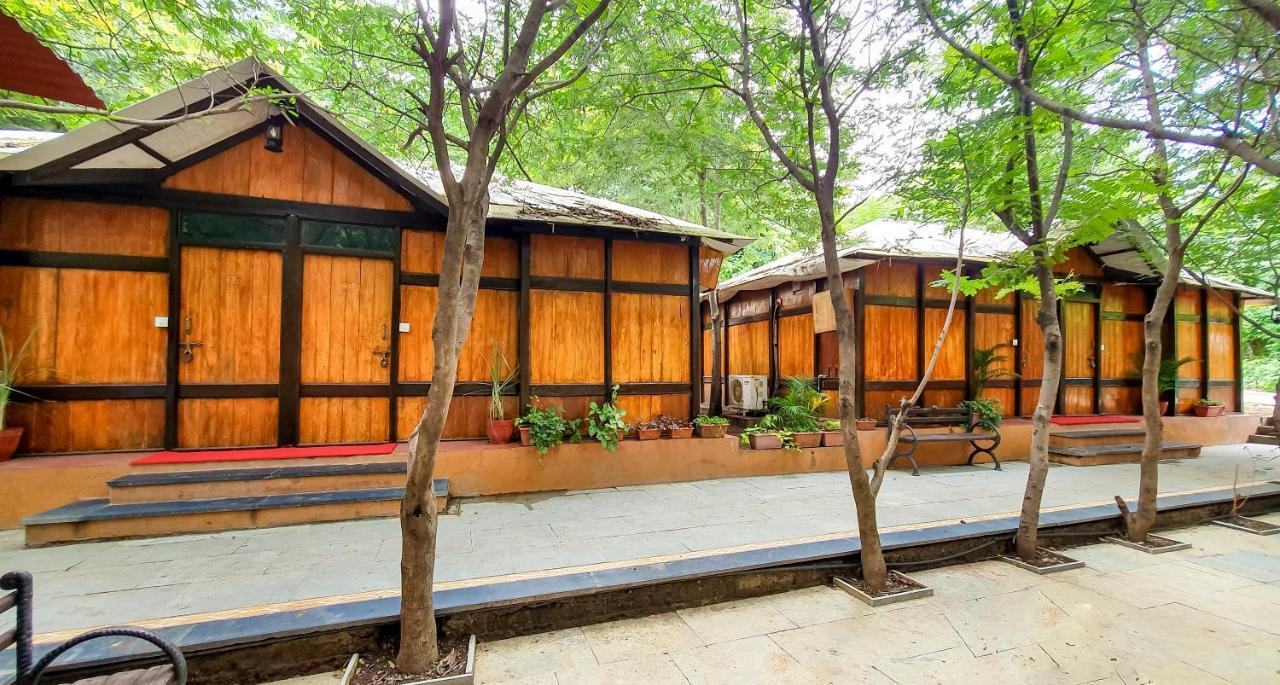 Fort Jadhavgadh -A Gadh Heritage Hotel Sasvad Luaran gambar